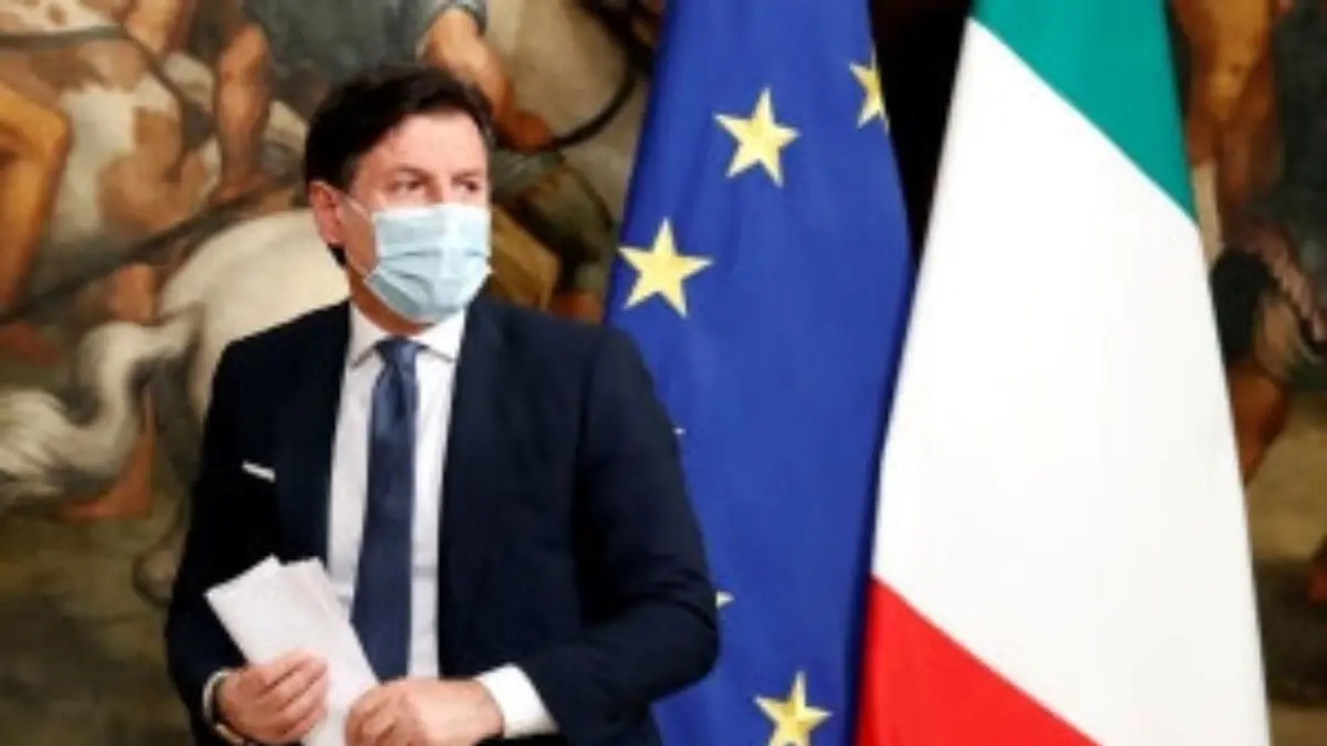 نخست‌وزیر ایتالیا در آستانه استعفا و سپس تشکیل دولت جدید