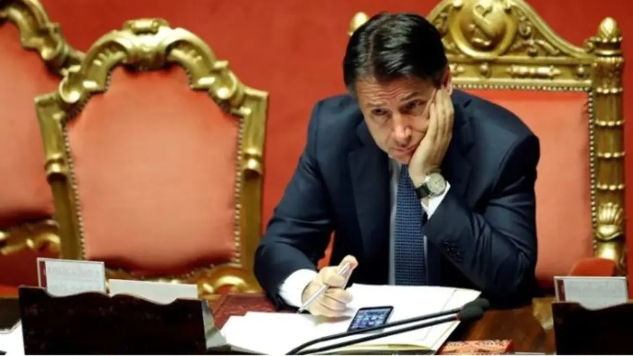 بحران سیاسی در ایتالیا؛ نخست‌وزیر امروز استعفا می‌کند