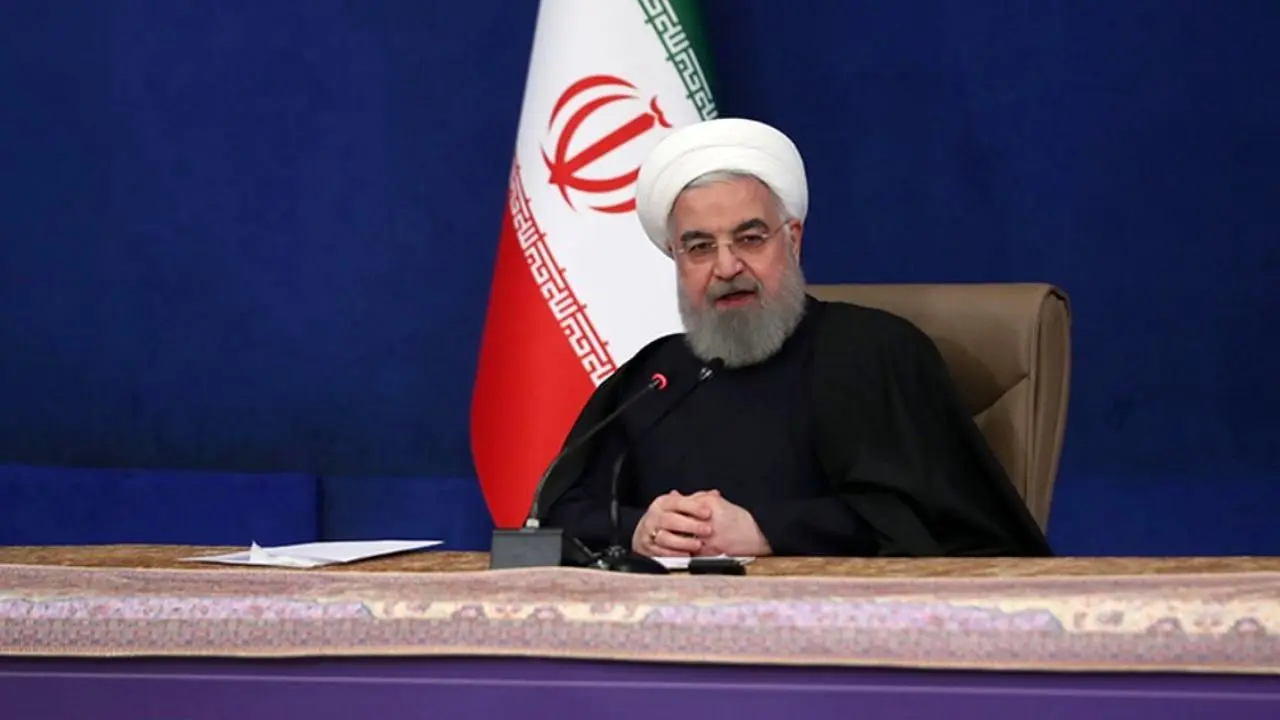 پیام رئیس‌جمهوری به اروپایی‌ها در مورد برجام / روحانی: از همه قوا، از نظامیان و از کسانی که با دولت بد هستند، خواهش می‌کنم در این 6 ماه باقیمانده از دولت، بگذارید ما کار کنیم / حامیان دولت گاهی نه آزادی دارند نه مصونیتشان معلوم است / کسی را به خاطر پهنای 