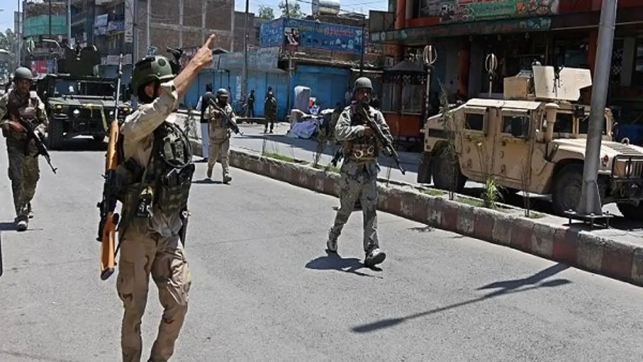 12 افسر امنیتی و یک غیرنظامی در حمله طالبان کشته شدند