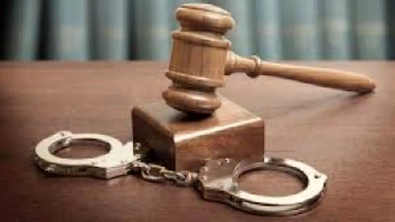 2 عضو شورای شهر و 1 کارمند شهرداری لواسان دستگیر شدند