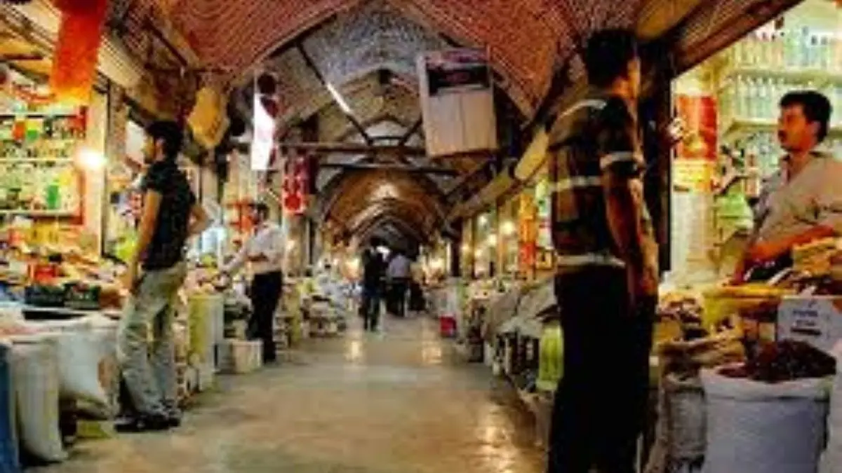 دولت قیمت و تامین کالاهای شب عید را کنترل می‌کند