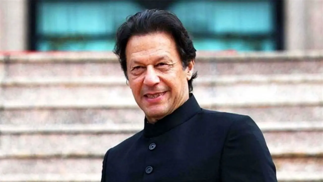 نخست وزیر پاکستان به ویروس کرونا مبتلا شد