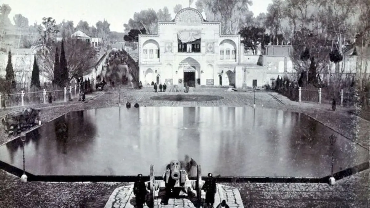 تنها درب تاریخی کاخ گلستان روی مردم باز می‌شود