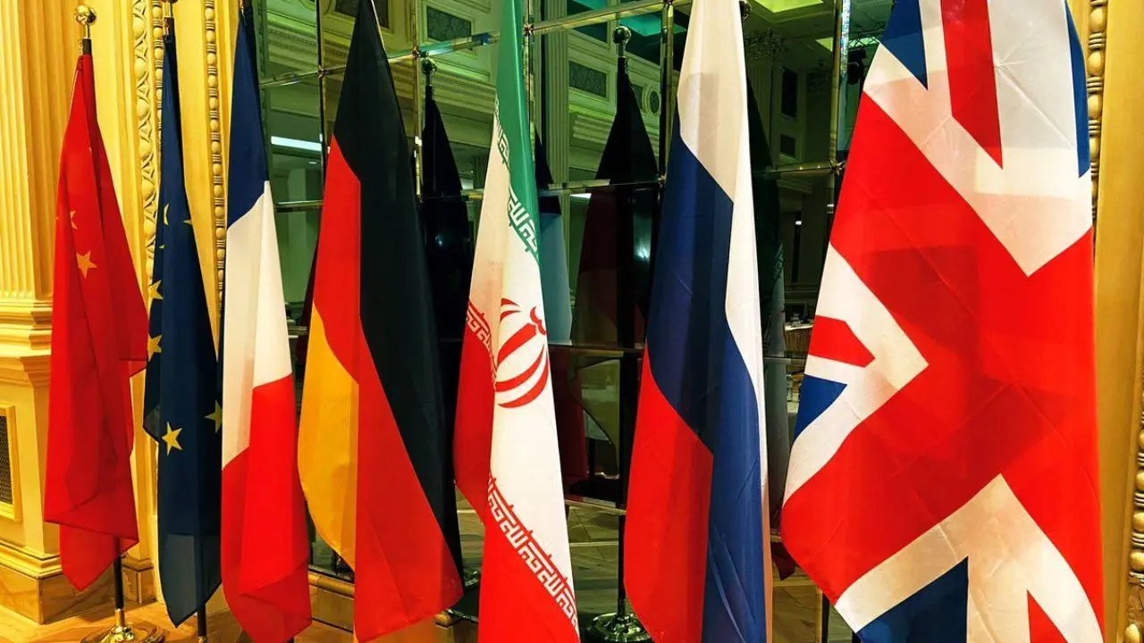 تمرکز بر لغو تحریم‌ها علیه ایران اولویت گفت‌وگوها است