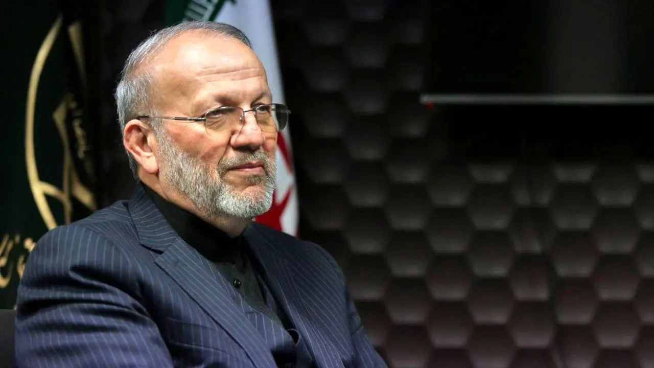 شورای وحدت با نامزدی که متقاضی کاندیداتوری است مصاحبه می کند و او را به چالش می‌کشد/ برای ورود زنان به انتخابات، قانون اساسی ملاک است