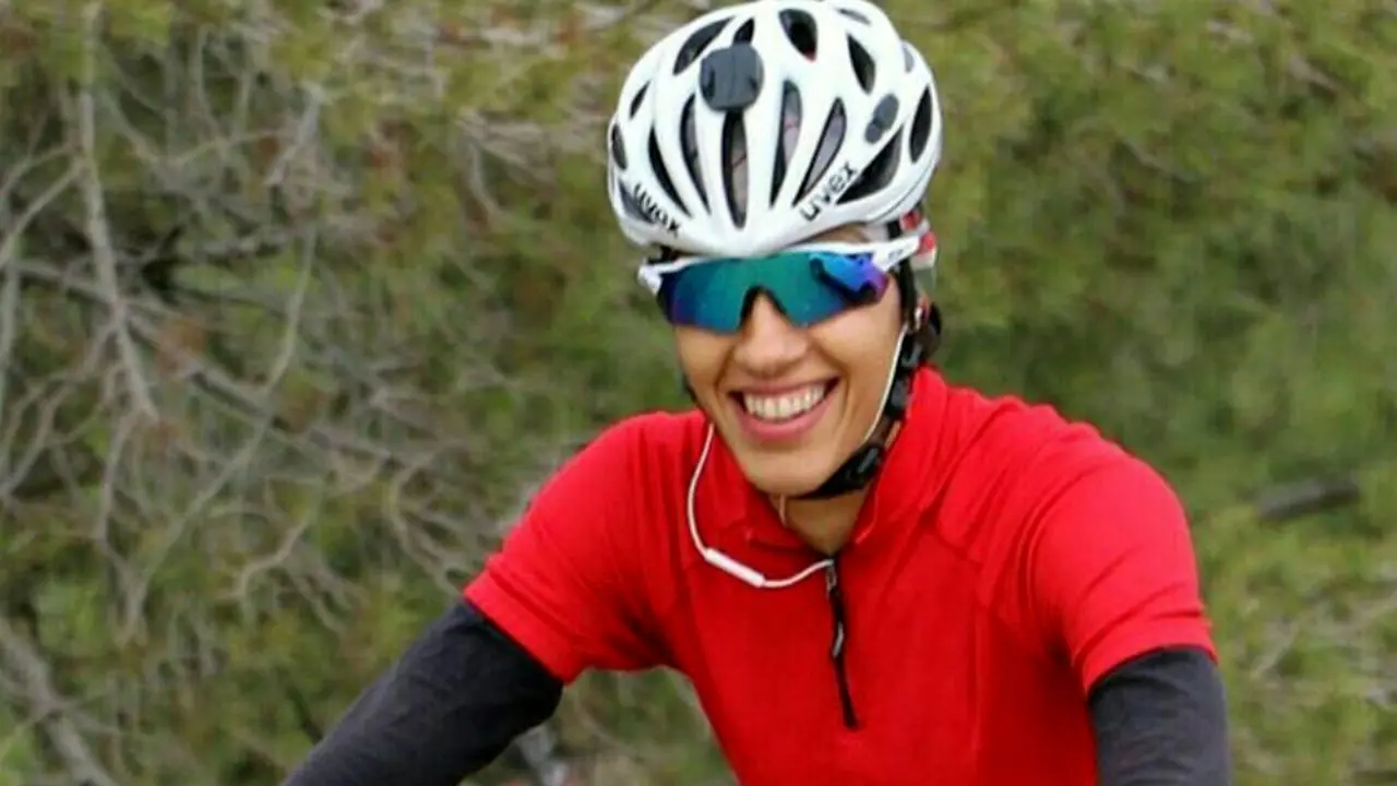 دختر رکابزن ایران شانس سهمیه المپیک دارد / سفر پرتوآذر به اروپا برای تمرین و مسابقه