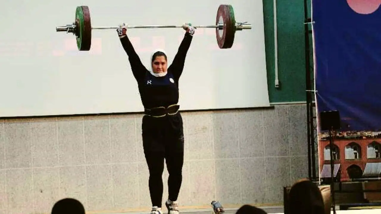 اولین دختر فوق سنگین ایران روی تخته رفت