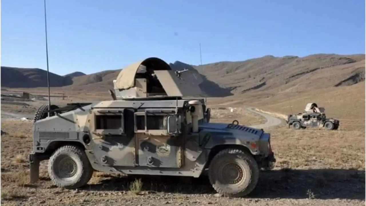 یک پایگاه ارتش افغانستان در غزنی به دست طالبان سقوط کرد