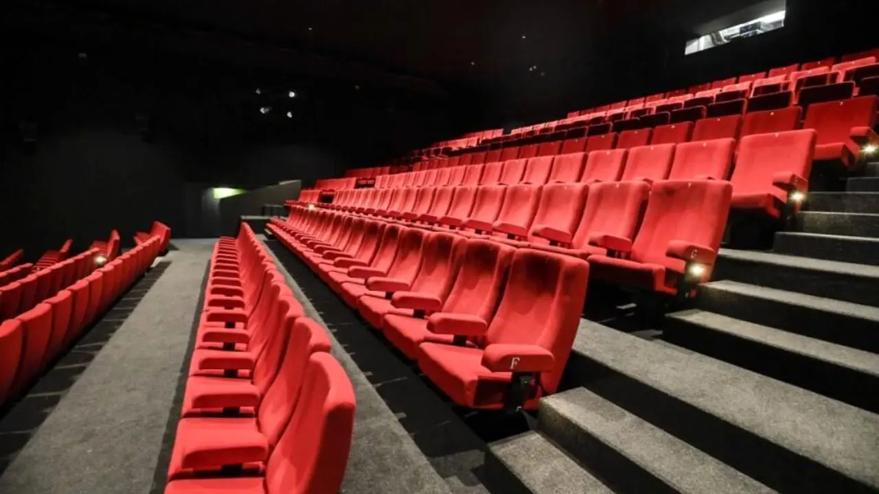 بازگشایی غیرقانونی سالن‌های سینما و تئاتر در بلژیک