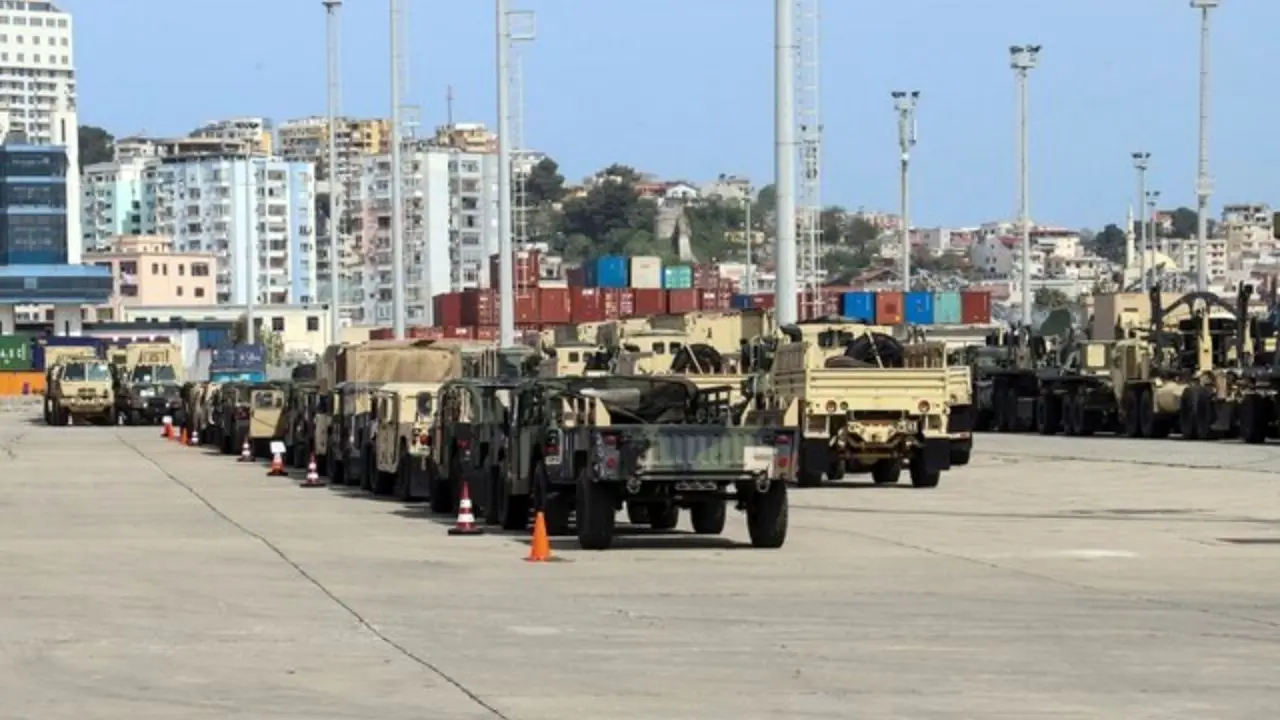 ورود تجهیزات ارتش آمریکا به آلبانی در آستانه مانورهای ناتو