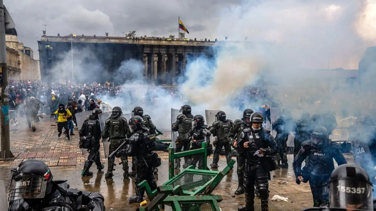 ادامه اعتراض‌های خونین در کلمبیا/ کشته‌ها به 19 نفر افزایش یافت