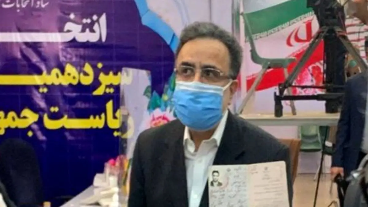 تاجزاده در انتخابات ریاست‌جمهوری ثبت‌نام کرد