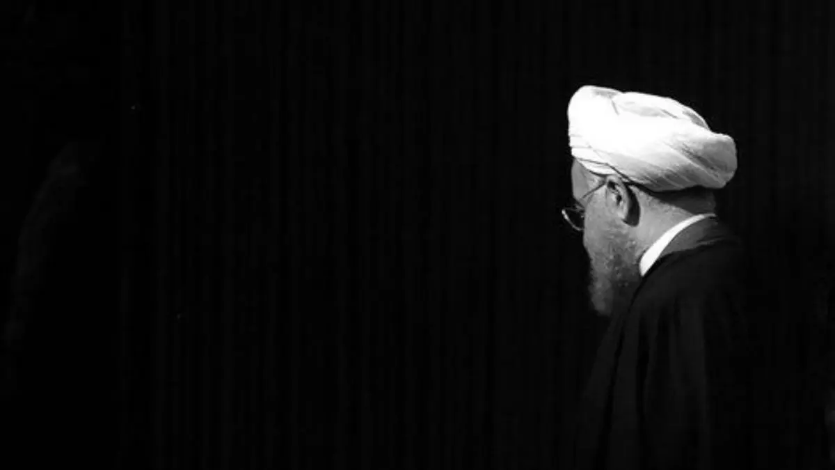 نماینده مجلس: روحانی باید محاکمه شود+ عکس