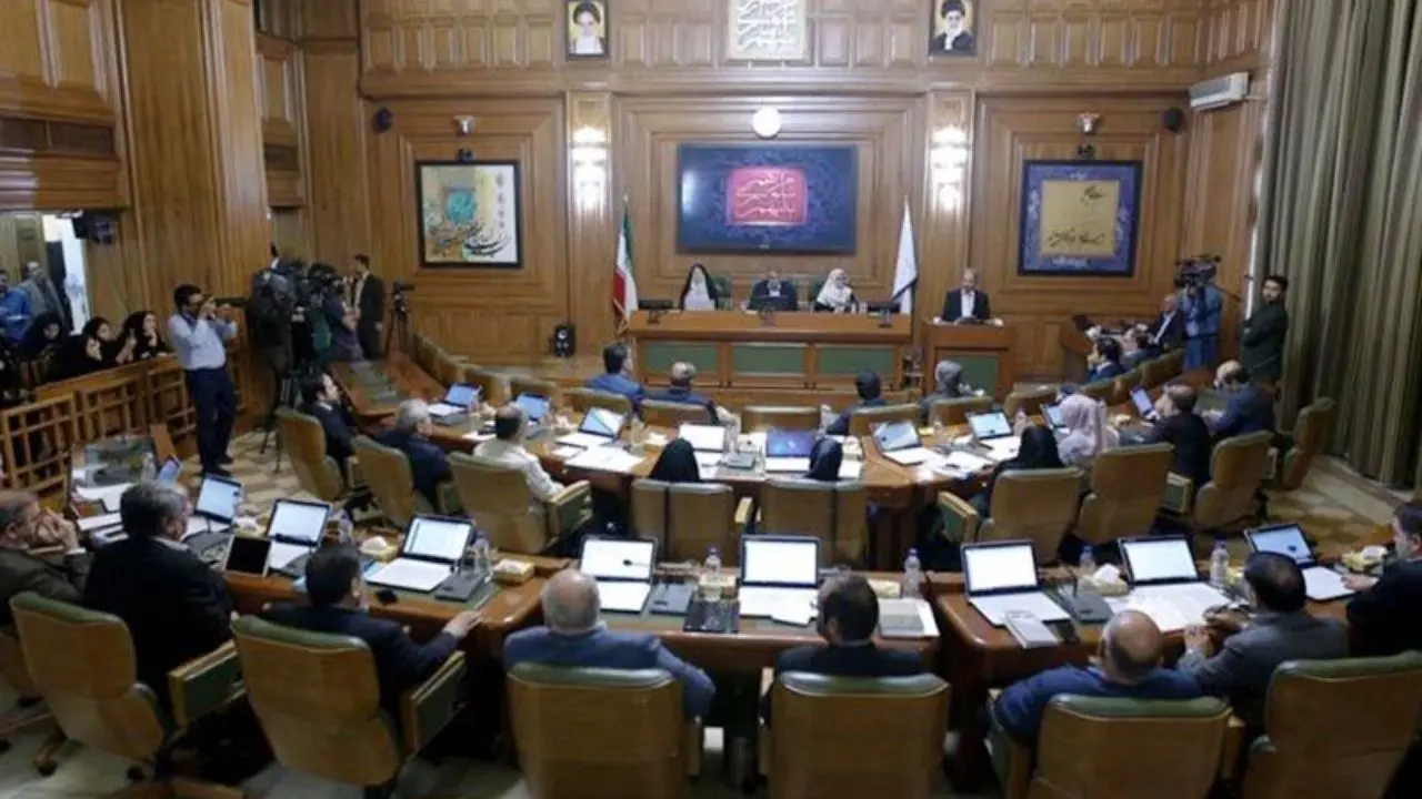 در جلسه امروز شورای‌شهر تهران چه گذشت؟ / هاشمی: خرید واکسن از سوی شهرداری تهران امکان‌پذیر نیست