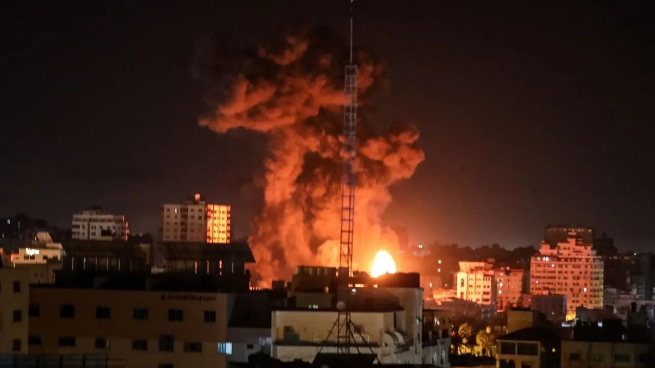ادامه بمباران غزه برای نهمین روز متوالی/ شمار شهدای غزه به 212 تن رسید