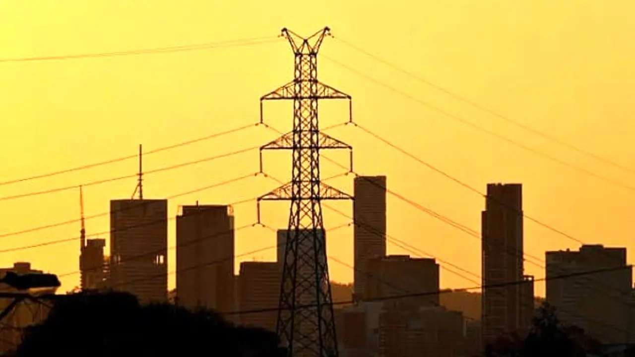 علت قطعی‌های گسترده دیروز برق مشخص شد/ کمبود عجیب حدود 9000 مگاوات برق در شبکه