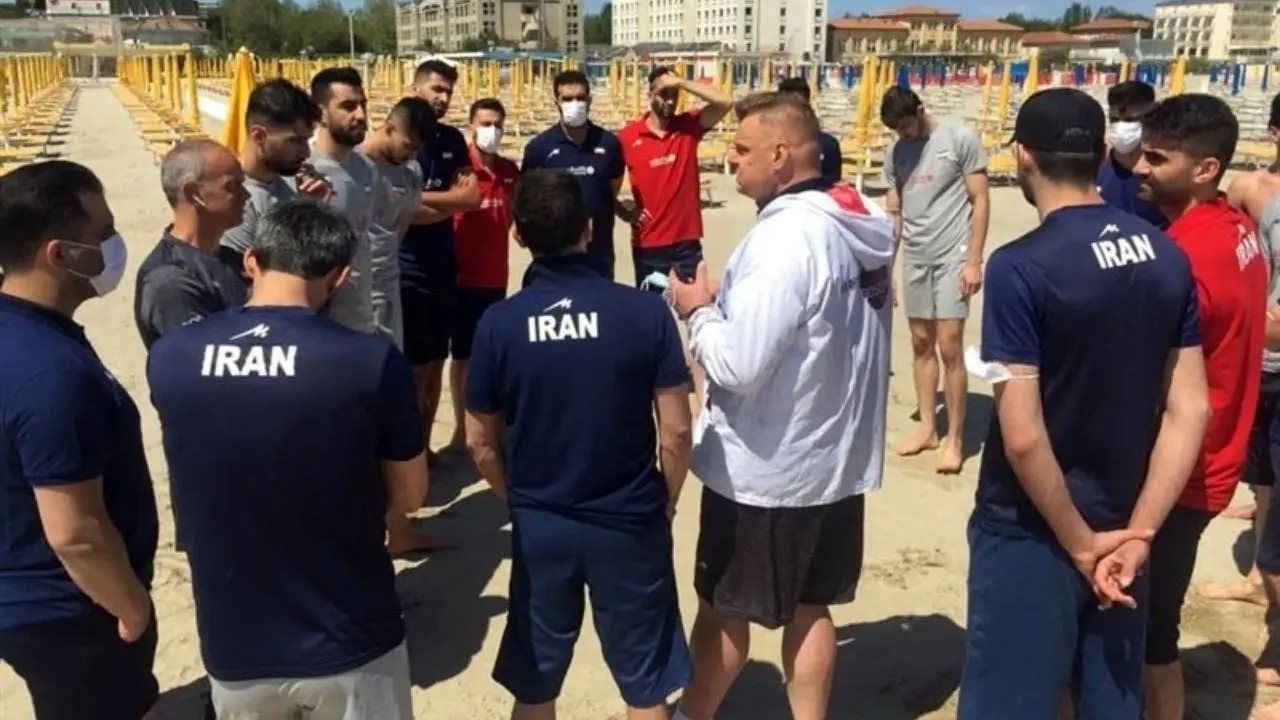 لیگ ملت‌های والیبال: تمرین در ساحل امن ریمینی + عکس
