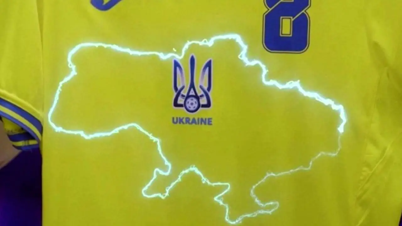 پیراهن اوکراین موجب عصبانیت روس‌ها شد