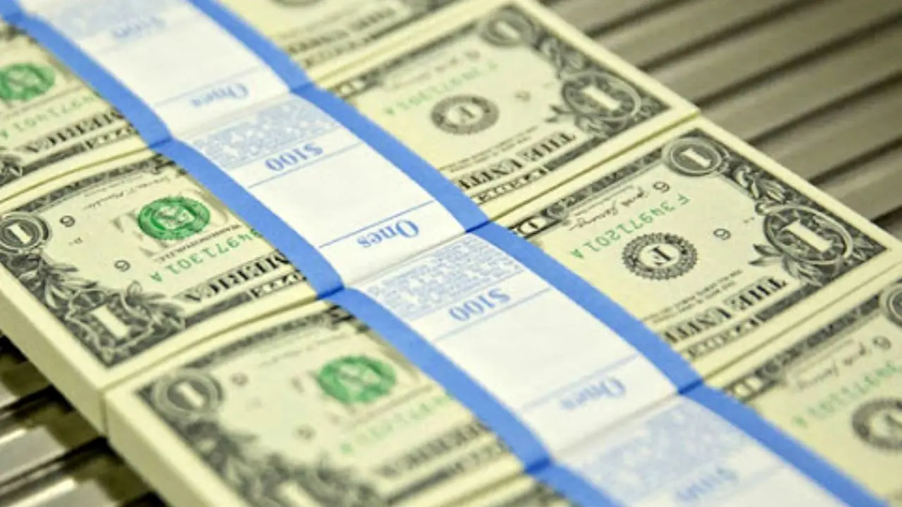 حرکت دلار در کانال 23 هزار تومانی