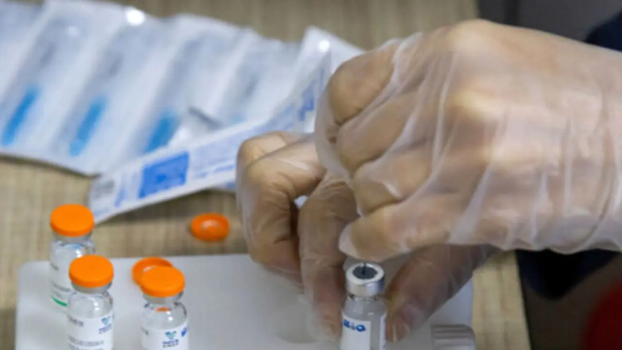 تزریق دوز دوم واکسن کرونا در استان مرکزی طی هفته جاری/ از کرونا هندی خبری نیست
