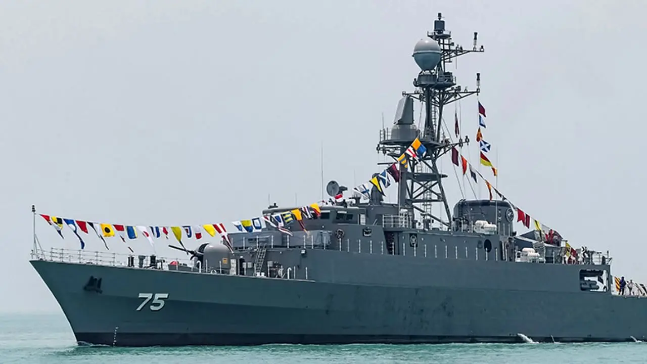 تقابل ناوگروه ارتش ایران با آمریکا در اقیانوس اطلس+ ویدئو