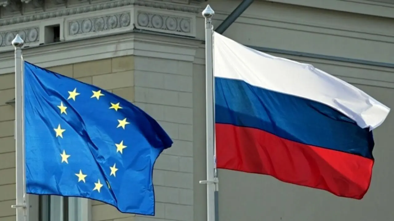 پیشنهاد مرکل و ماکرون برای برگزاری نشست اتحادیه اروپا با پوتین