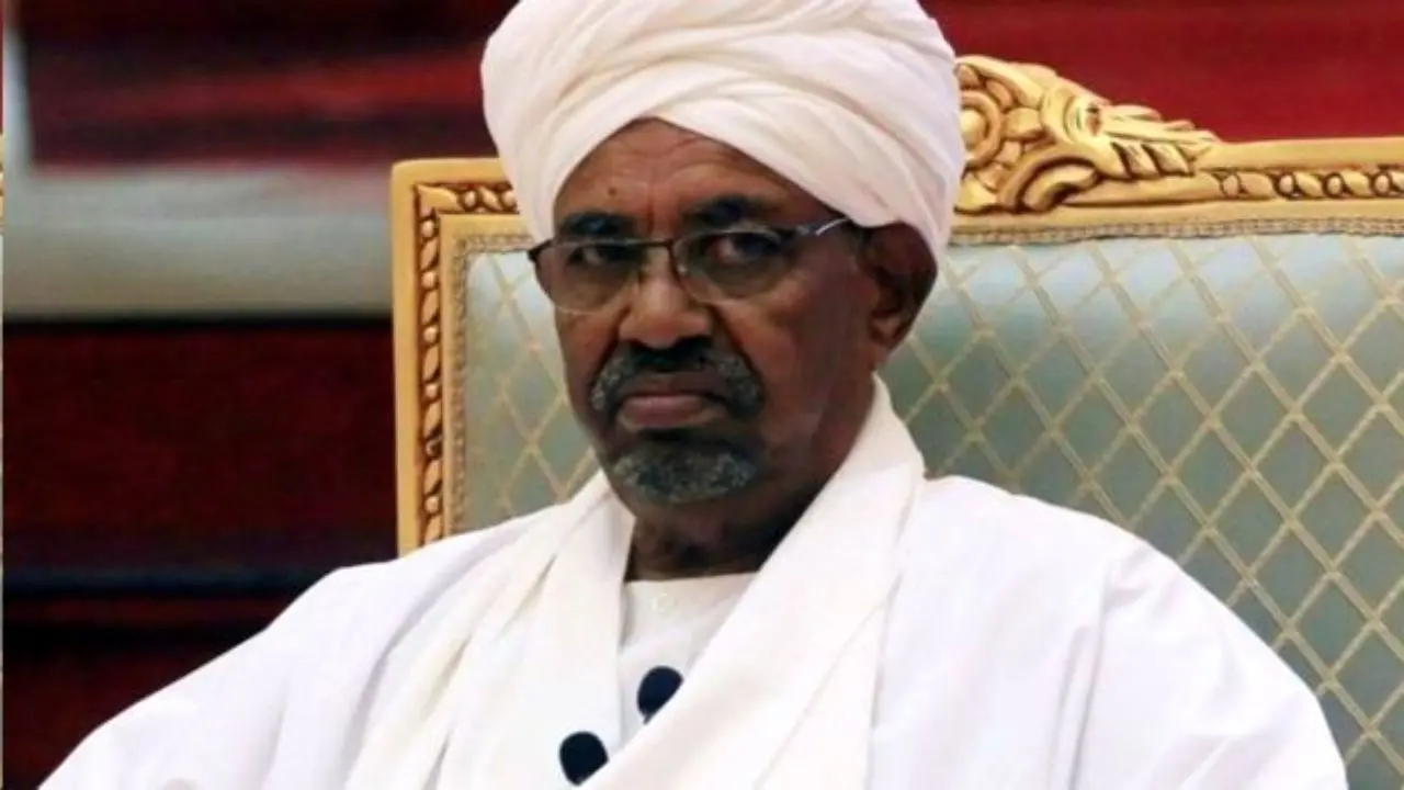 سودان «عمر البشیر» را به دیوان کیفری بین‌المللی تحویل می‌‎دهد
