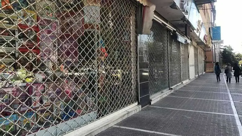 جنگ،زندگي،خدا،نگران،تعطيل،بچه،درست،تصميم،وضعيت،قيمت،روز،كاري ...