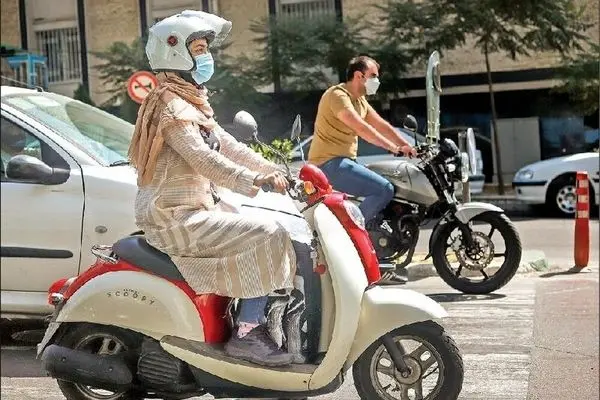ماجرای گواهینامه موتورسیکلت برای بانوان به کجا رسید؟ وزیر کشور: در دستور کارمان نیست!