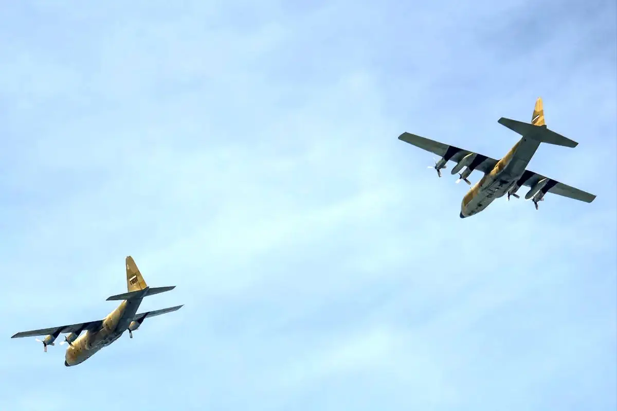چگونه جنگنده «سوخو ۲۴» و هواپیمای «سی ۱۳۰» به ناوگان هوایی ارتش بازگشتند؟ + تصویر