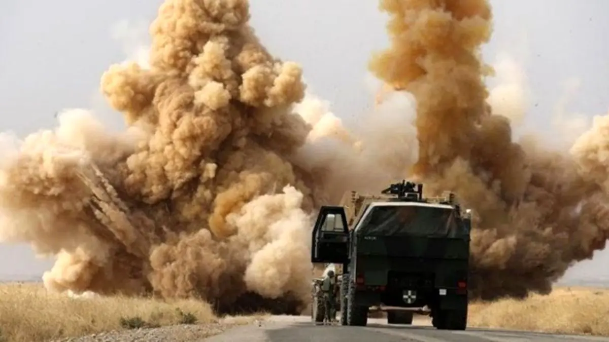 انفجار بزرگ در مسیر کاروان ارتش آمریکا در مرز سوریه و عراق