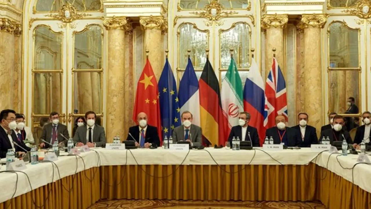 ایران در چارچوب متن توافق هسته ای 2015 متن اصلاح شده خود را به طرف های مقابل ارایه کرده / در متن پیش نویس دور ششم مذاکرات 9 بند یا پرانتز از موارد اختلافی باقی مانده