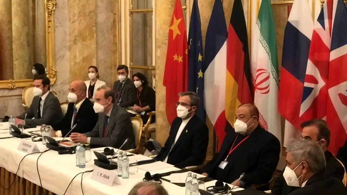 سومین روز مذاکرات وین /تیم مذاکره کننده کشورهای اروپایی از استراتژی تیم جدید ایرانی غافلگیر شدند / طرف های اروپایی وارد فاز جدیدی از پروژه هدایت مذاکرات به سمتی جز توافق نهایی شدند