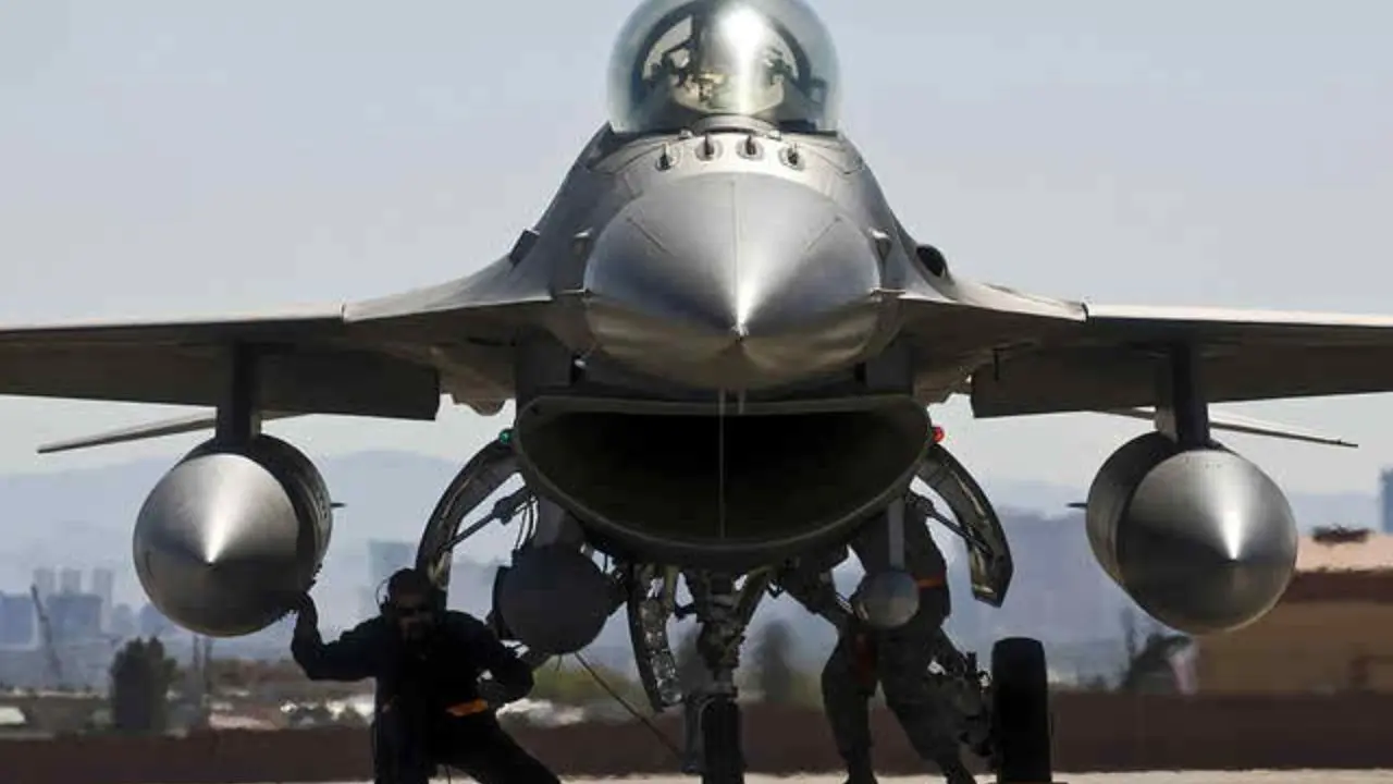 مقام اماراتی: واشنگتن را از تصمیم به تعلیق خرید اف-35 آگاه کردیم