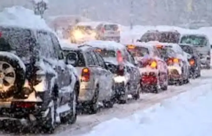 مردم از سفرهای غیرضروری به جاده‌های کوهستانی مازندران پرهیز کنند