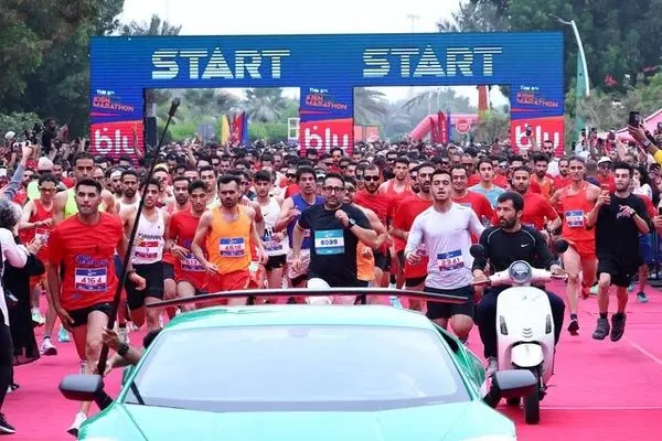 برگزاری«ماراتن کیش» و رقابت بیش از ۵ هزار دونده زن و مرد