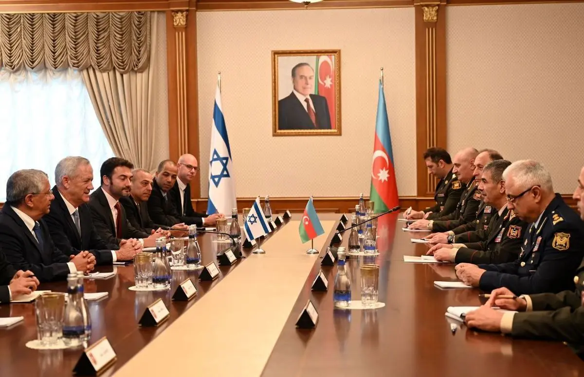 الهام علی‌اف با وزیر جنگ اسرائیل دیدار کرد