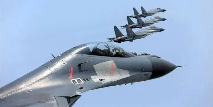پرواز جنگنده‌های سوخو-35 چین در تنگه تایوان؛ تنش در حریم هوایی چین و تایوان