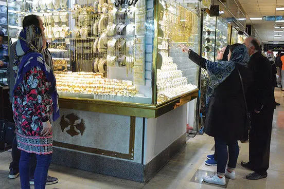 قیمت طلا و سکه در بازار آزاد امروز ۲۳ آبان ۱۴۰۲/ طلای ۱۸ عیار و سکه امامی چند + جدول قیمت‌ها