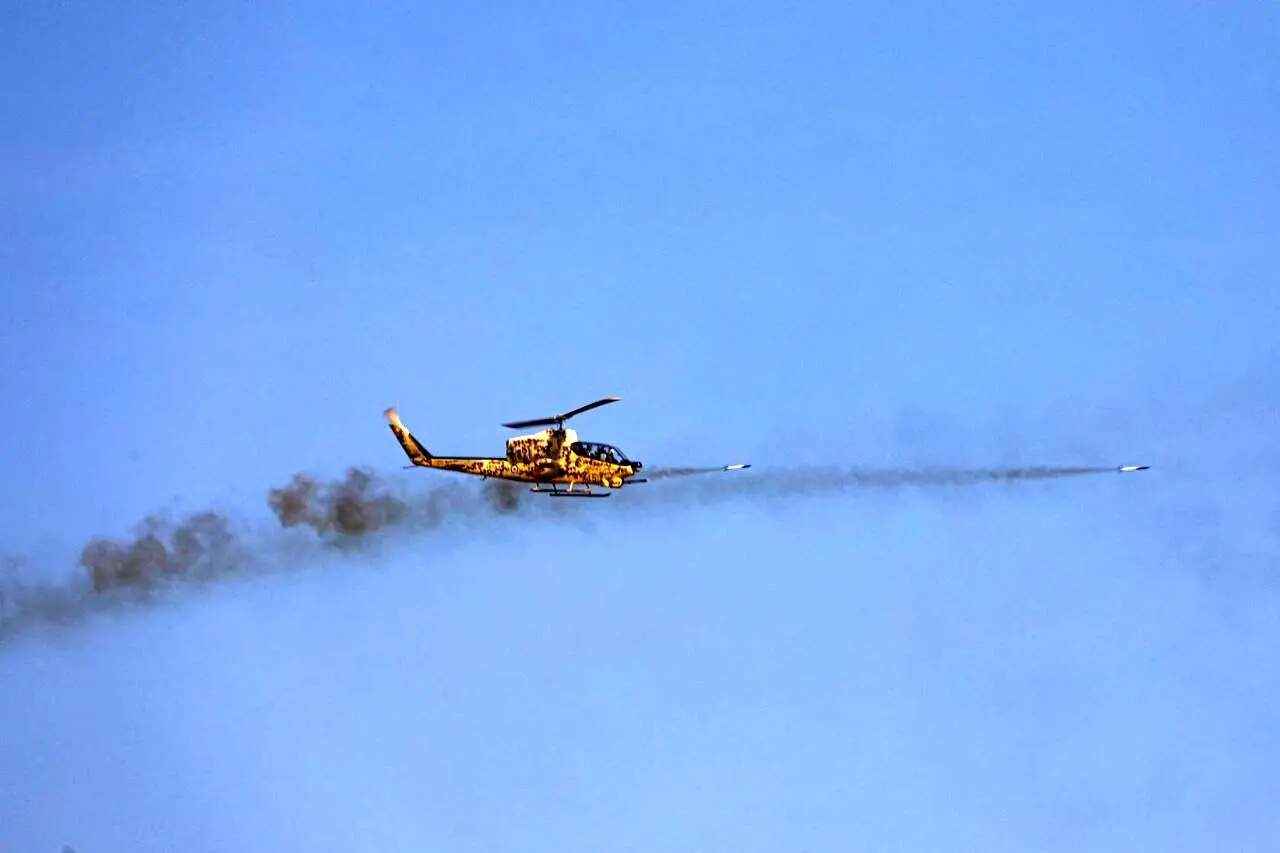 هوانيروز،بالگردها،پايگاه،قطعات،كرمان،ارتش،خلبانان،فرمانده،عم ...