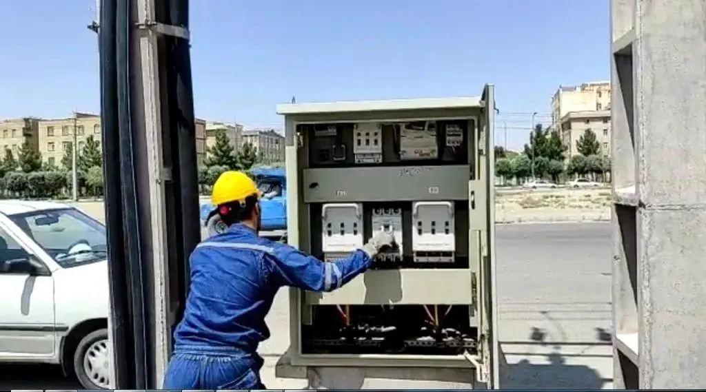 علت قطعی برق در مناطق غرب تهران چه بود؟