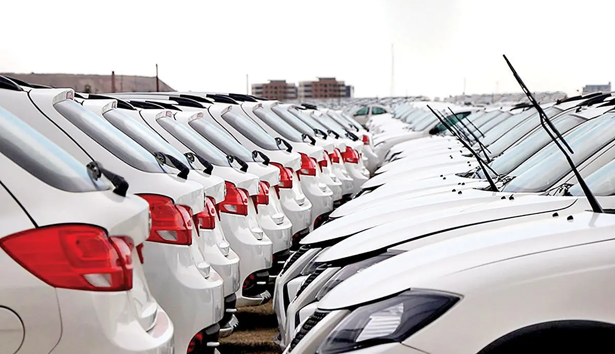 قیمت کارخانه‌ای خودروها افزایش «قابل توجه» می‌یابد؟