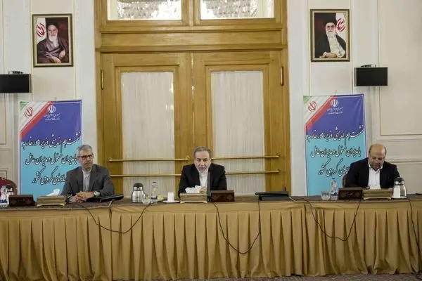 عراقچی: وزارت امور خارجه از هیچ کوششی برای تقویت تعامل با رسانه‌ها دریغ نمی‌کند