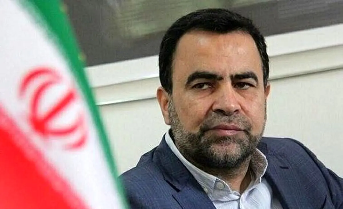 هر ایرانی می‌خواهد نترسد که دیوار موش دارد یا پلیس باتوم دارد