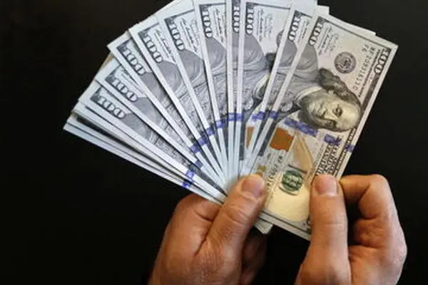 دلار در هفته جاری تا 130 هم می‌رود؟ یک کارشناس: روند همچنان صعودی است!