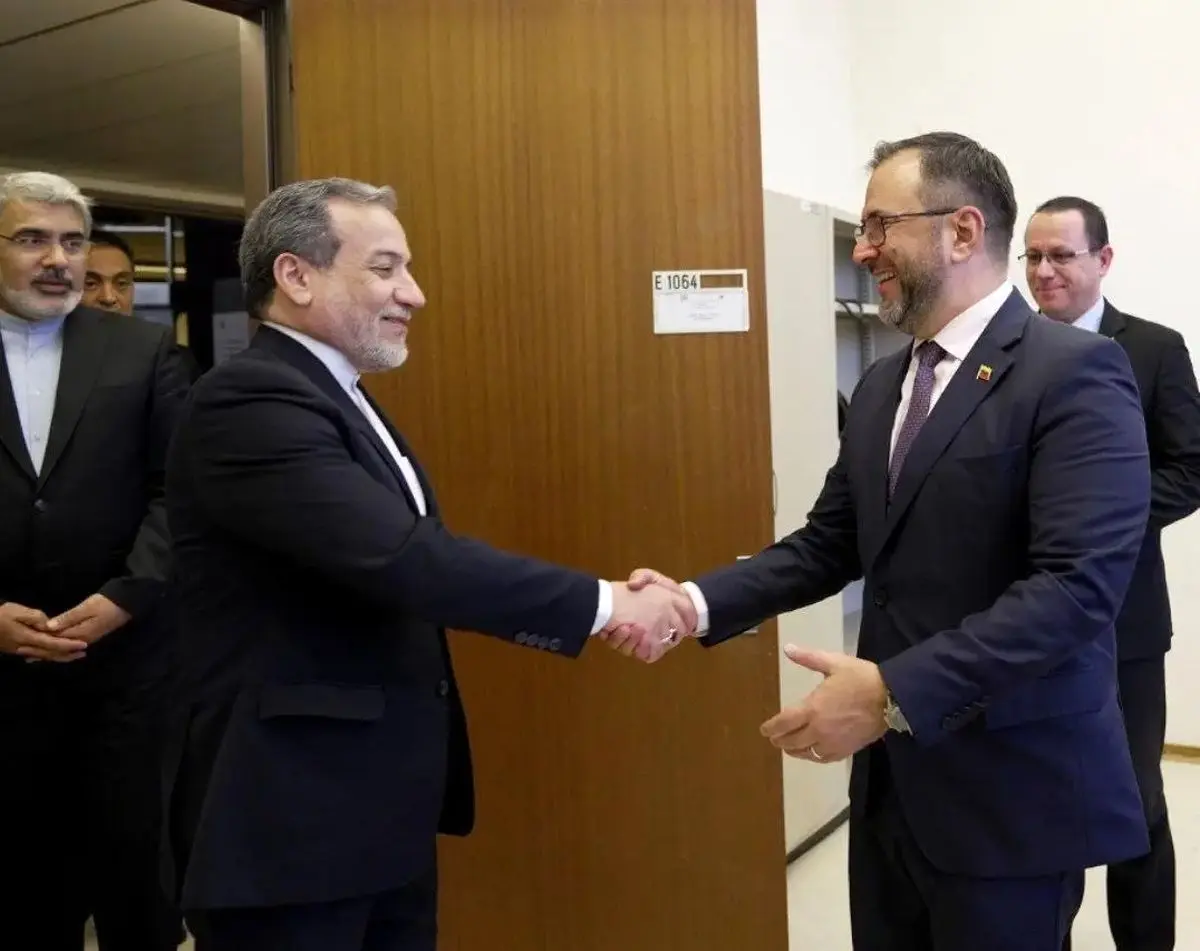 عراقچی به وزیر خارجه ونزوئلا: تحرکات اسرائیل در منطقه کارائیب و آمریکای لاتین خطری بزرگ برای صلح آن منطقه است