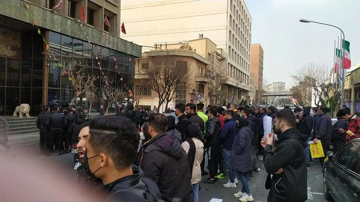 روایتی جدید از پشت‌پرده تجمع طرفداران حجاب مقابل نهاد ریاست‌جمهوری