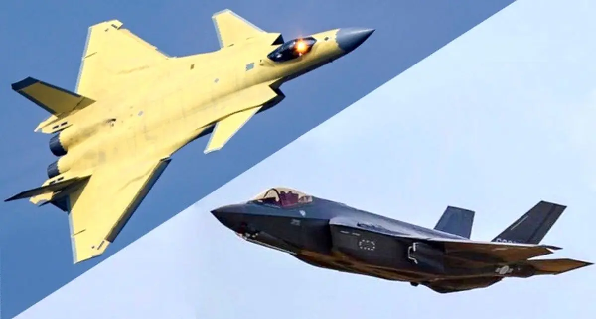 قدرت نمایی جنگنده‌های جی-20 چین هنگام پرواز اف-35 آمریکا