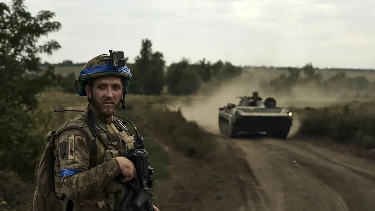 روس‌ها برای در امان ماندن بمب‌افکن‌های غول‌پیکر خود از شر اوکراینی‌ها تدبیر عجیبی اندیشیدند + عکس